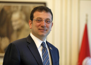 İmamoğlu’nun köylüye yardımına AKP’den tepki: Bunları hemen…