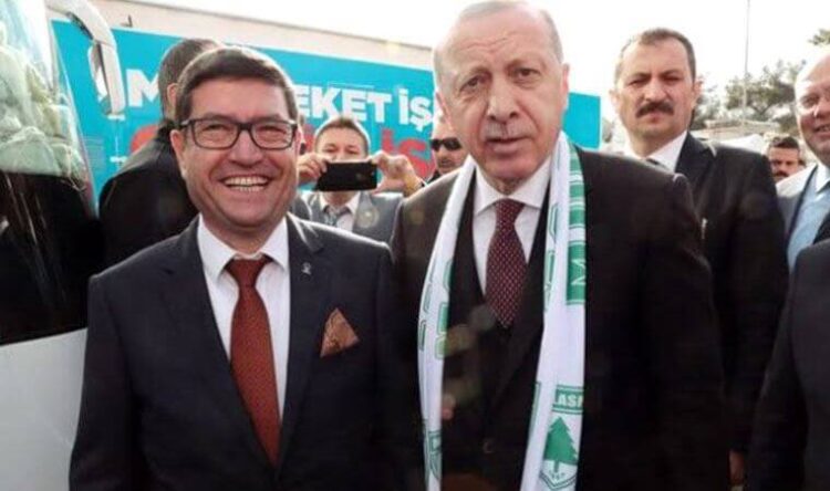 ‘Büyüksün reisim’ diyen ve yangını söndüremeyen isim