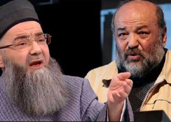 İhsan Eliaçık’tan Cüppeli Ahmet’e tepki: Oturduğun villayı sat