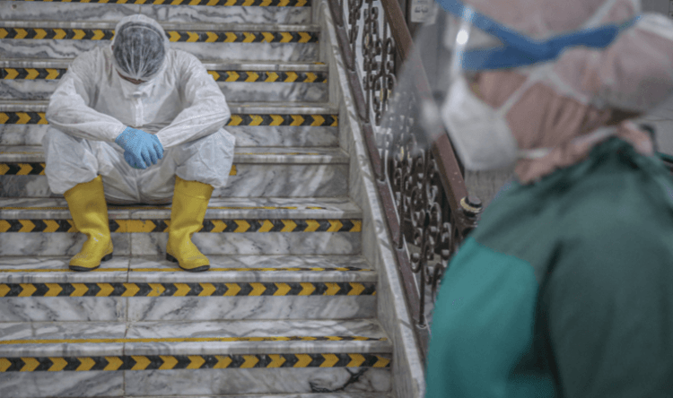 Şehir alarm veriyor: Yoğun bakım hastası yüzde bin 50 arttı