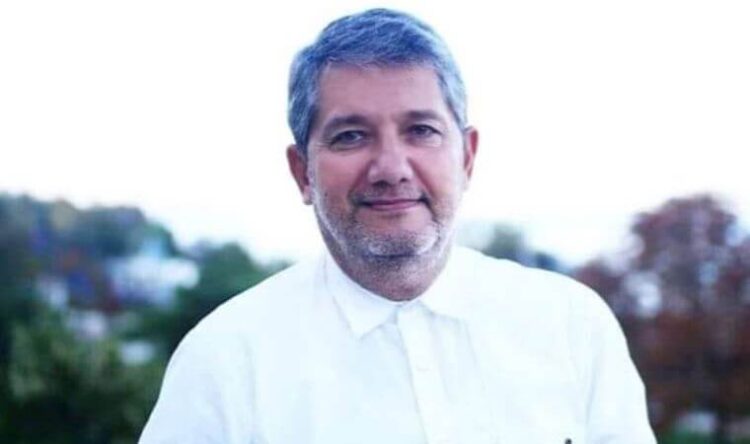 ‘İyiyim’ mesajı vermişti: Ünlü gazeteci yaşamını yitirdi