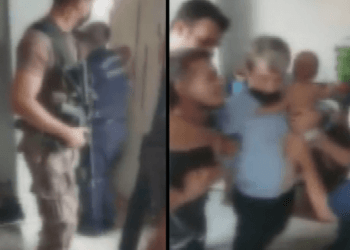 Bebeğini rehin alan baba, evi ateşe verdi