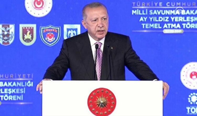 Erdoğan açıkladı: MSB ile TSK aynı çatı altında toplanacak