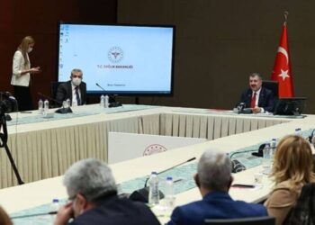 İddia: Sağlık Bakanlığı, Bilim Kurulu’nun çözümünü reddetti