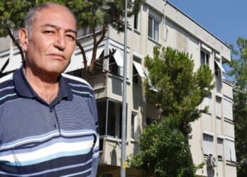 Gazeteci evinde ölü bulundu