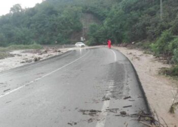 Ordu’da sağanak nedeniyle dere taştı