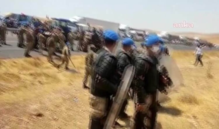 CHP’li Tanal: ‘AKP istifa’ sloganı atan 18 çiftçi gözaltına alındı