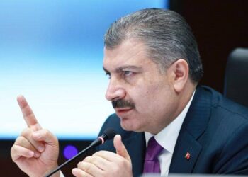 Sağlık Bakanı Koca’dan sert açıklama: İnsana yakışır mı?