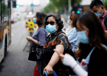 Dünya bunu konuşuyor: Uzmanından Covid-22 uyarısı