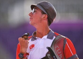 Mete Gazoz, el hareketinin sırrını anlattı