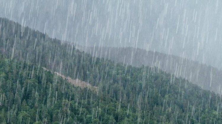 Meteoroloji’nin sağanak yağış uyarıları sürüyor