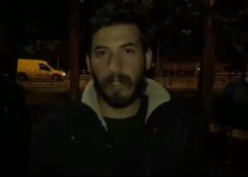 Barınamayan öğrencilerin eylemi sürüyor