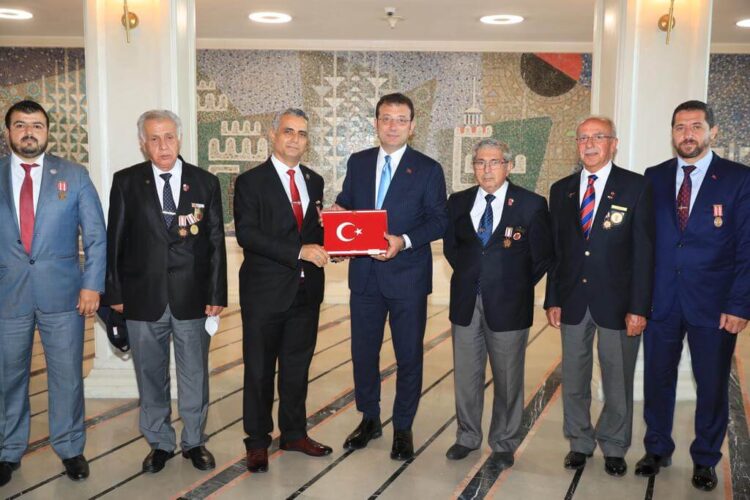 Gazilerden İmamoğlu’na “müdürlük” teşekkürü