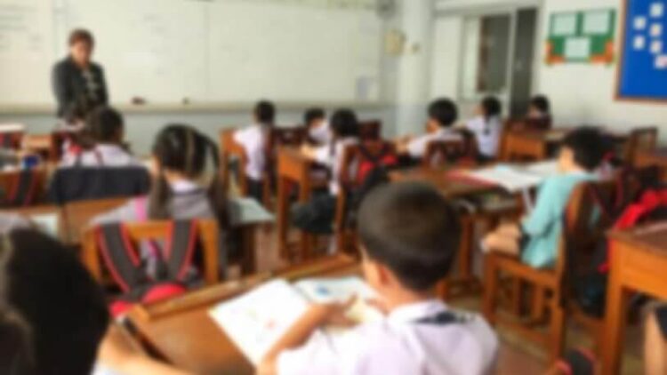 Din kültürü öğretmeninden öğrencilere skandal sorular