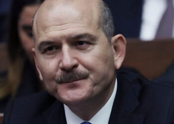 Süleyman Soylu ‘ihanet ediyorum’ dedi, bakanlıktan onlarca FETÖ’cü çıktı