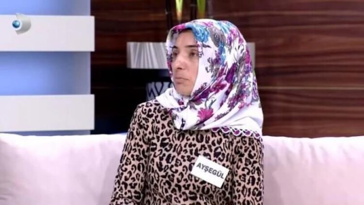 ‘Eşimle babamı yatakta bastım’ diyen adamın eşi canlı yayında…