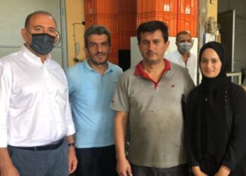 ‘Erdoğan’ın akrabasıyım’ dedi, ekonomiden şikayet etti