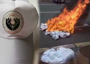 MHP’li başkan logoları gördü, şapkaları yaktırdı