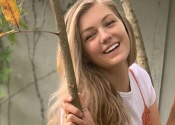 Ülkenin seferber olduğu genç kadın ölü bulundu