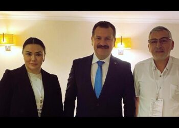 AKP’li başkanın çantasının fiyatı şoke etti