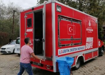 İBB’den Validebağ Korusu’nda direnenlere mobil büfe