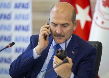 Soylu’nun telefonlarını dinleyen cemaat: 23 sayfalık konuşma kaydı çıktı!
