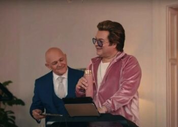 Reklam tartışmalarına Zeki Müren’in yeğeni de katıldı