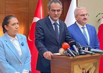 Özer, ‘Yüz yüze eğitim’e ara verilen sınıfları açıkladı