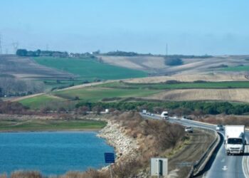 Tarlalar Kanal İstanbul’a yol olacak