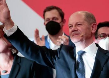 Almanya Seçim Komisyonu: Genel seçimlerin galibi, yüzde 25.7’lik oy ile Sosyal Demokratlar