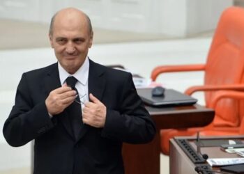 Bayraktar: Bağımsız bir savcı araştırsın, Yüce Divan’a gitmekten korkmam