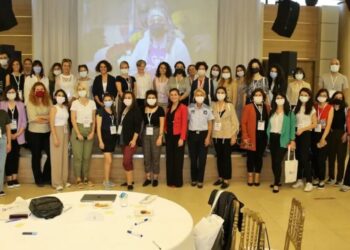 İBB, ‘Roman Kadınlar İçin Kentsel Hizmetler Atölyesi’ düzenledi