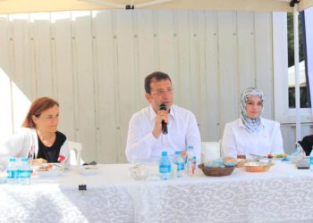 Ekrem İmamoğlu: Tarihe geçiyorsunuz…