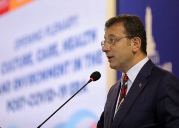 İmamoğlu: “Artık kentlerin rekabet alanı sanayileşme değil, yaratıcı sektörler”