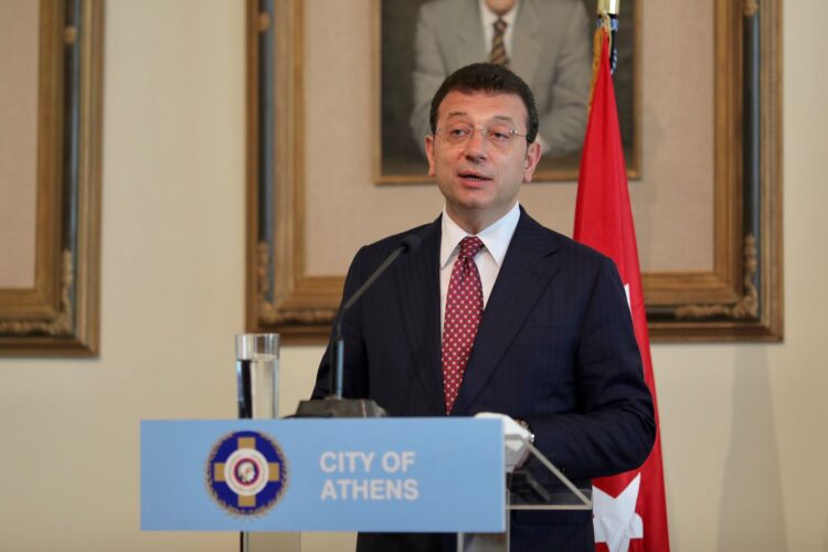 İmamoğlu, Yunanistan Başbakanı Miçotakis ile görüştü