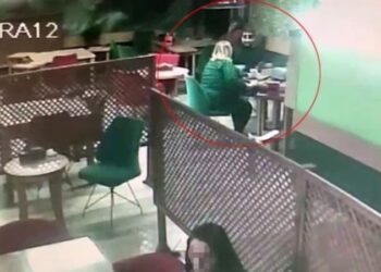 Önce parasını çaldı, sonra hesabı ödeyip kaçtı