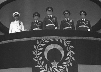 DİSK’ten 12 Eylül açıklaması