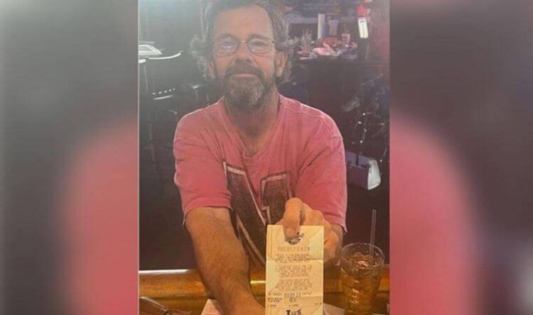 Boğulan kişinin üzerinden ikramiye vurmuş bilet çıktı