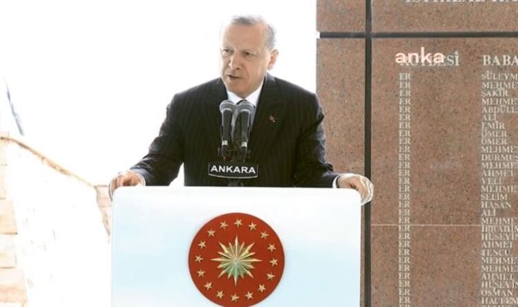 Erdoğan, Sakarya Zaferi’ni ‘Nazım ve Necip Fazıl’ ile anlattı