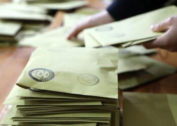 Araştırma şirketleri gelecek seçimleri belirleyecek grubu açıkladı