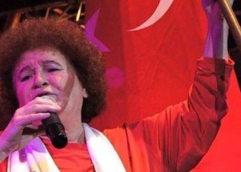 Sarı saçlım, mavi gözlüm türküsü politik bulundu