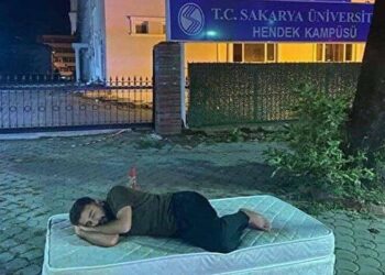 Her 10 üniversiteliden 9’u kalacak yurt bulamadı