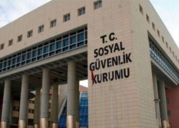 SGK’nın başındaki isim görevden alındı