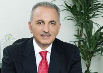 AKP’li başkanın ‘havuz’ paylaşımı sosyal medyanın diline düştü