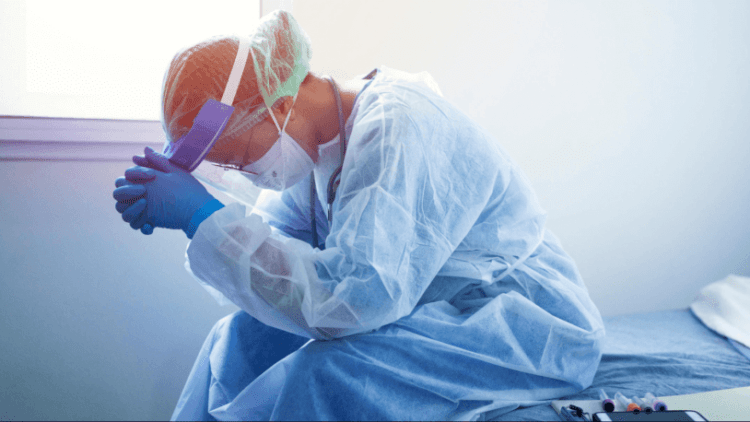 Binlerce doktor istifa etti! ‘Kaotik bir süreç yaşanıyor’