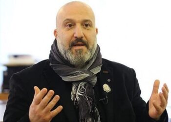 Orhan Osmanoğlu dolar 10 liraya yaklaşınca 3 yıl önceki tweetini sildi