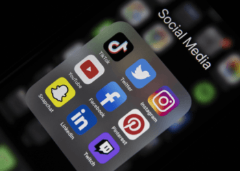 Aklınızdan geçenler karşınıza nasıl reklam olarak çıkıyor?