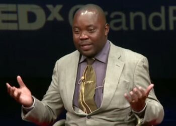 Eski Meclis Başkan Yardımcısı parlamento binasında intihar etti