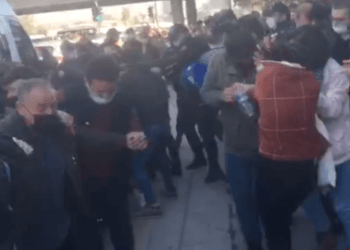10 Ekim anmasına polis müdahalesi: Çok sayıda gözaltı var