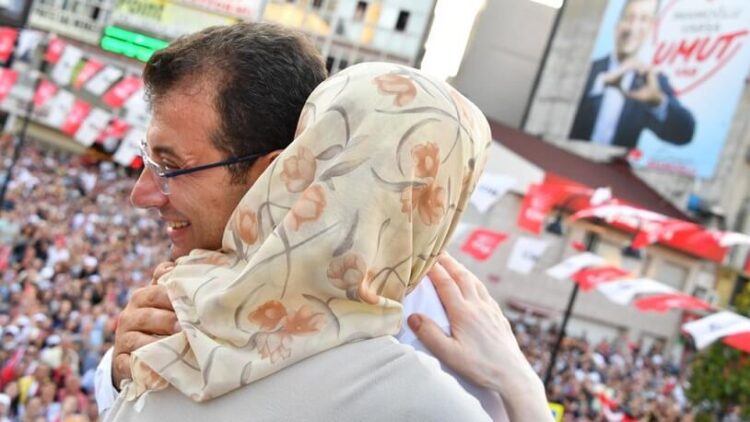 İmamoğlu’nun sırrını Uğur Dündar açıkladı: ‘Size hemen anlatayım…’